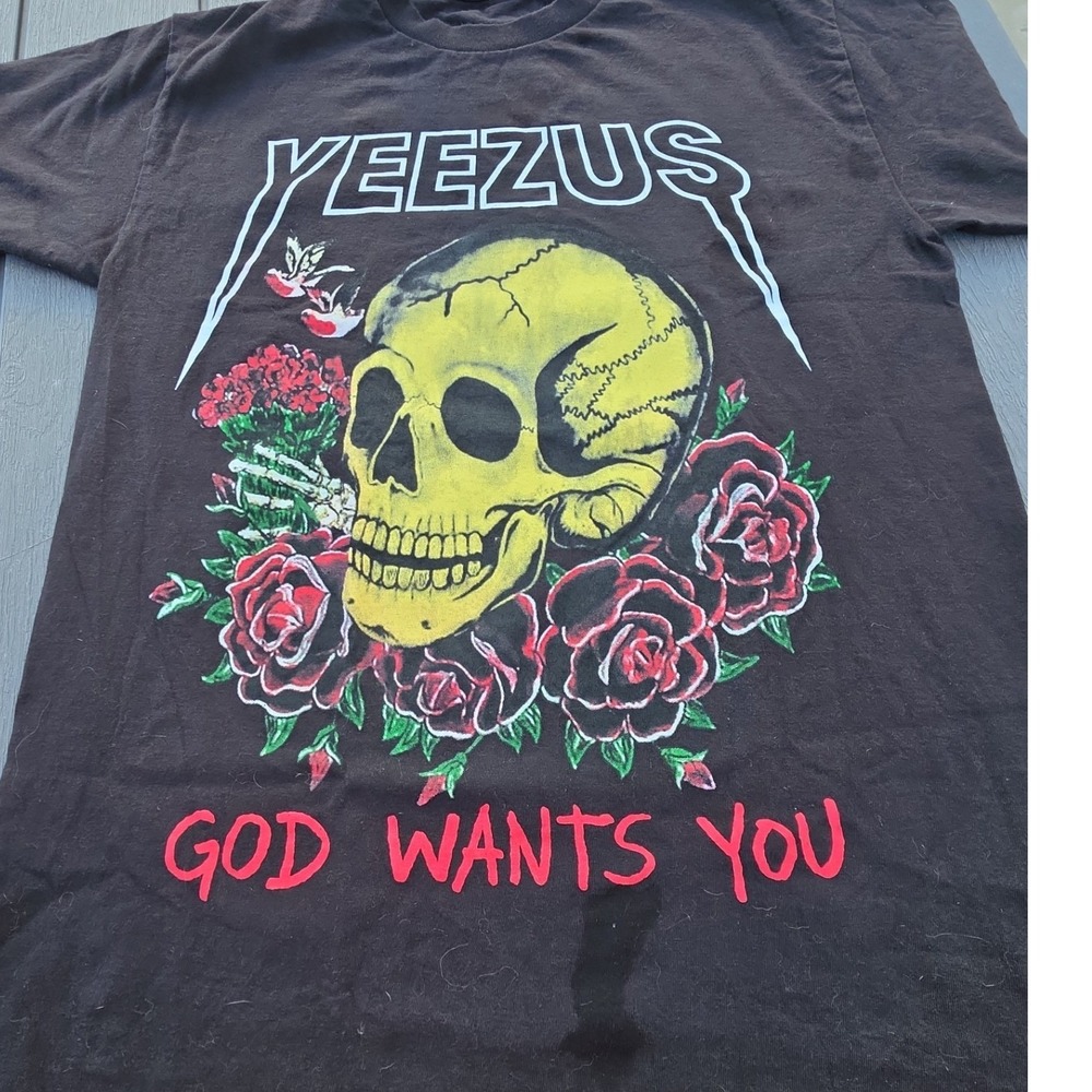 Kanye West Yeezus Tour T-Shirt God Wants You Skull Roses Black Mens Medium